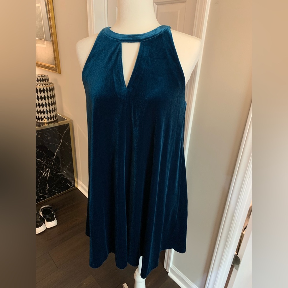 Cynthia Rowley Teal Blue Keyhole Neckline Velvet Trapeze style Dress